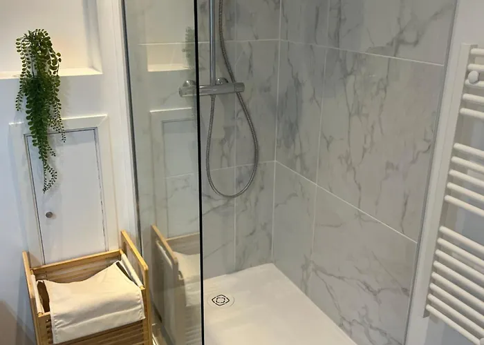 La Location Des Géants - Avec Terrasse Appartement *